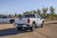 2026 GMC Sierra 3500HD Denali - Photo 9