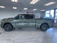 2026 Ram 1500 Sport | 4WD | NAV | Apple CarPlay | Android Auto - Photo 2