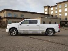 2024 Chevrolet Silverado 1500 High Country 3.0L | Heated Seats - Photo 10