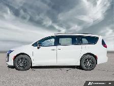 2027 Chrysler Pacifica SELECT AWD | BSM | FWD COLL | LANE | HTD - Photo 3