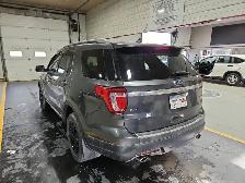 2018 Ford Explorer - Photo 3