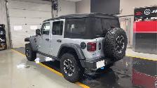 2024 Jeep Wrangler - Photo 6