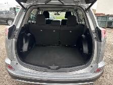 2016 Toyota RAV4 XLE AWD - Photo 18