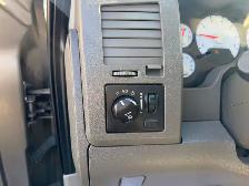 2008 Dodge Ram 1500 (CERTIFIED) ST 4WD - Photo 9