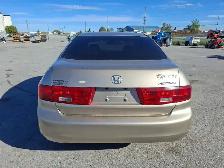 2005 Honda Accord - Photo 6