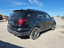 2017 Ford Explorer - Photo 5