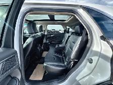 2024 Ford Edge Titanium Titanium AWD - Photo 17