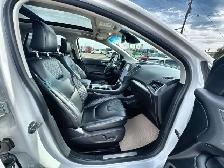 2024 Ford Edge Titanium Titanium AWD - Photo 19