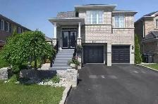 Beautiful 3- bedroom Detached House for Rent