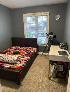Beautiful 3- bedroom Detached House for Rent - Photo 7