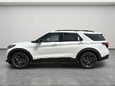 2026 Ford Explorer ST - Photo 2