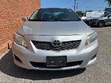 2010 Toyota Corolla 4dr Sdn Auto CE - Photo 2