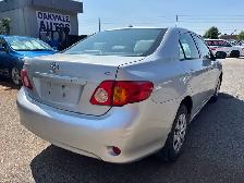 2010 Toyota Corolla 4dr Sdn Auto CE - Photo 6