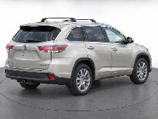 2015 Toyota Highlander XLE AWD / XLE TRIM - Photo 4