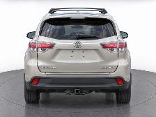 2015 Toyota Highlander XLE AWD / XLE TRIM - Photo 7