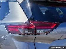 2024 Nissan Rogue SL | PANO | BOSE | 19S | 360 | NAVI | BSM | RR - Photo 12