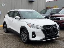 2021 Nissan Kicks SV FWD - Photo 2