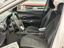 2021 Nissan Kicks SV FWD - Photo 6