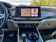 2026 Volkswagen Atlas Execline | VW CERTIFIED | HEATED & - Photo 17