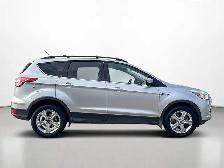 2014 Ford Escape SE | AWD | HEATED SEATS | NAVI | DUAL ZONE-A/C - Photo 7