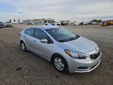 2016 Kia Forte - Photo 2