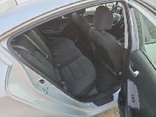 2016 Kia Forte - Photo 24