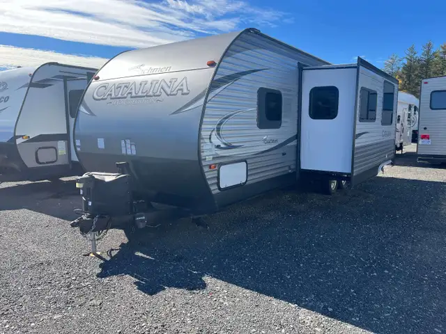 2019 Catalina 293QCBH