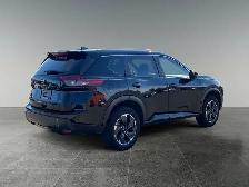 2025 Nissan Rogue SV Moonroof - Photo 7