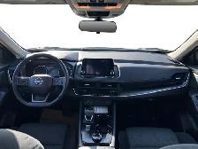 2025 Nissan Rogue SV Moonroof - Photo 15
