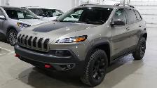 2017 Jeep Cherokee Leather Plus 4x4 | 3.2L | HEATED SEATS & STEE - Photo 2