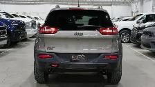 2017 Jeep Cherokee Leather Plus 4x4 | 3.2L | HEATED SEATS & STEE - Photo 4