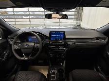 2025 Ford Escape ST-Line AWD - Remote Start, Backup Camera, Auto - Photo 17