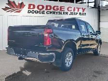 2025 Chevrolet Silverado 1500 LT - Photo 5