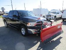 2017 RAM 1500 4WD Crew Cab 140.5' ST - Photo 3