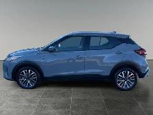 2025 Nissan Kicks Play SV - Photo 2