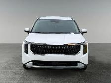 2025 Kia Carnival LX - Photo 10