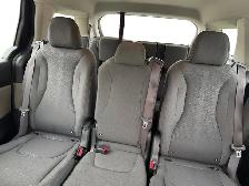 2025 Kia Carnival LX - Photo 18
