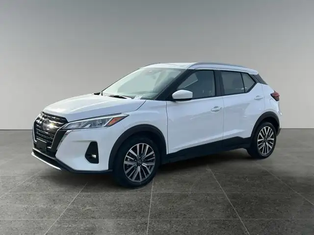 2025 Nissan Kicks Play SV