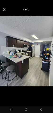 Room for rent - Photo 5