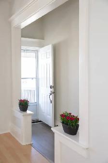 Bright & Spacious Home w/ Studio Loft for 5  Quiet Neighbourhood - Photo 20