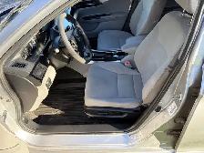 2017 Honda Accord LX - Photo 9