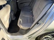2017 Honda Accord LX - Photo 11