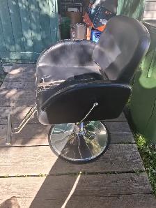Vintage Salon/barber chair - Photo 2
