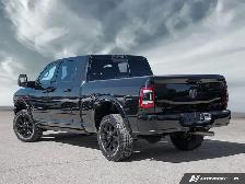 2024 RAM 2500 LIMITED MEGA CAB NIGHT EDITION | PANO | 20S | TECH - Photo 4