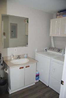 Rockland - 1 Bedroom $1300   Hydro - Photo 3