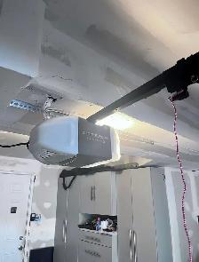 ⭐️ GARAGE DOOR OPENERS ⭐️ - Photo 7