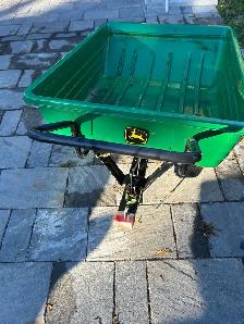 John Deere lawnmower trailer - Photo 5