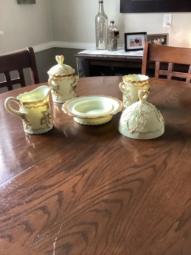 antique dishes