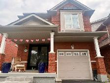 ⭐️NEW GARAGE DOORS⭐️ - Photo 7