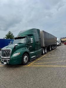 HIRING AZ DRIVERS AND OWNER OPERATORS - Photo 3